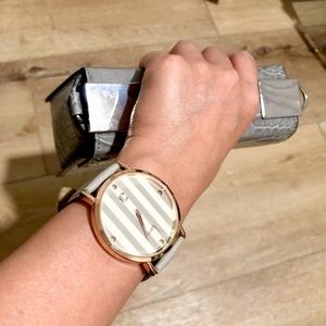 Gray watch w/ rose gold face plate